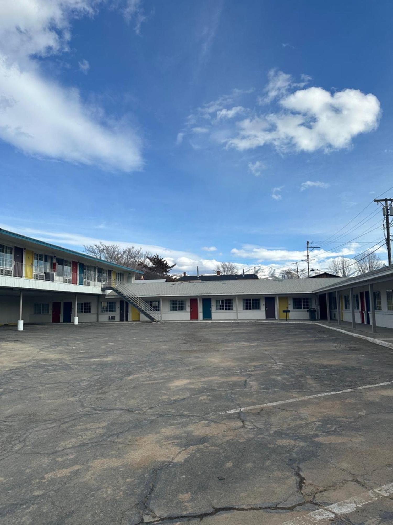 Americas Best Value Inn Winnemucca Exterior foto