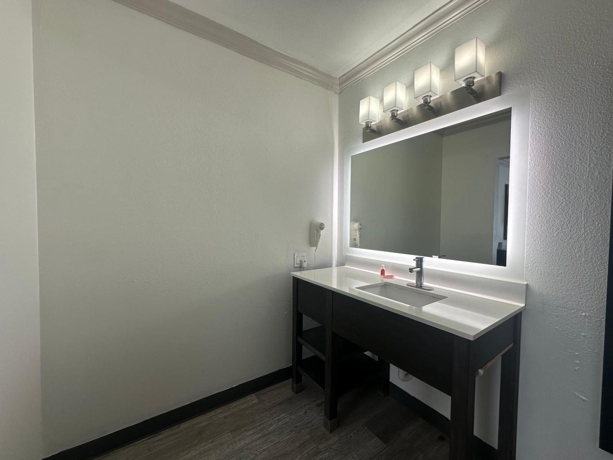 Americas Best Value Inn Winnemucca Exterior foto